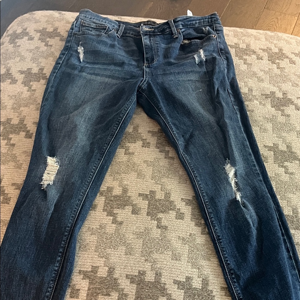 Lucky Brand Dark Blue Distressed Skinny Jeans